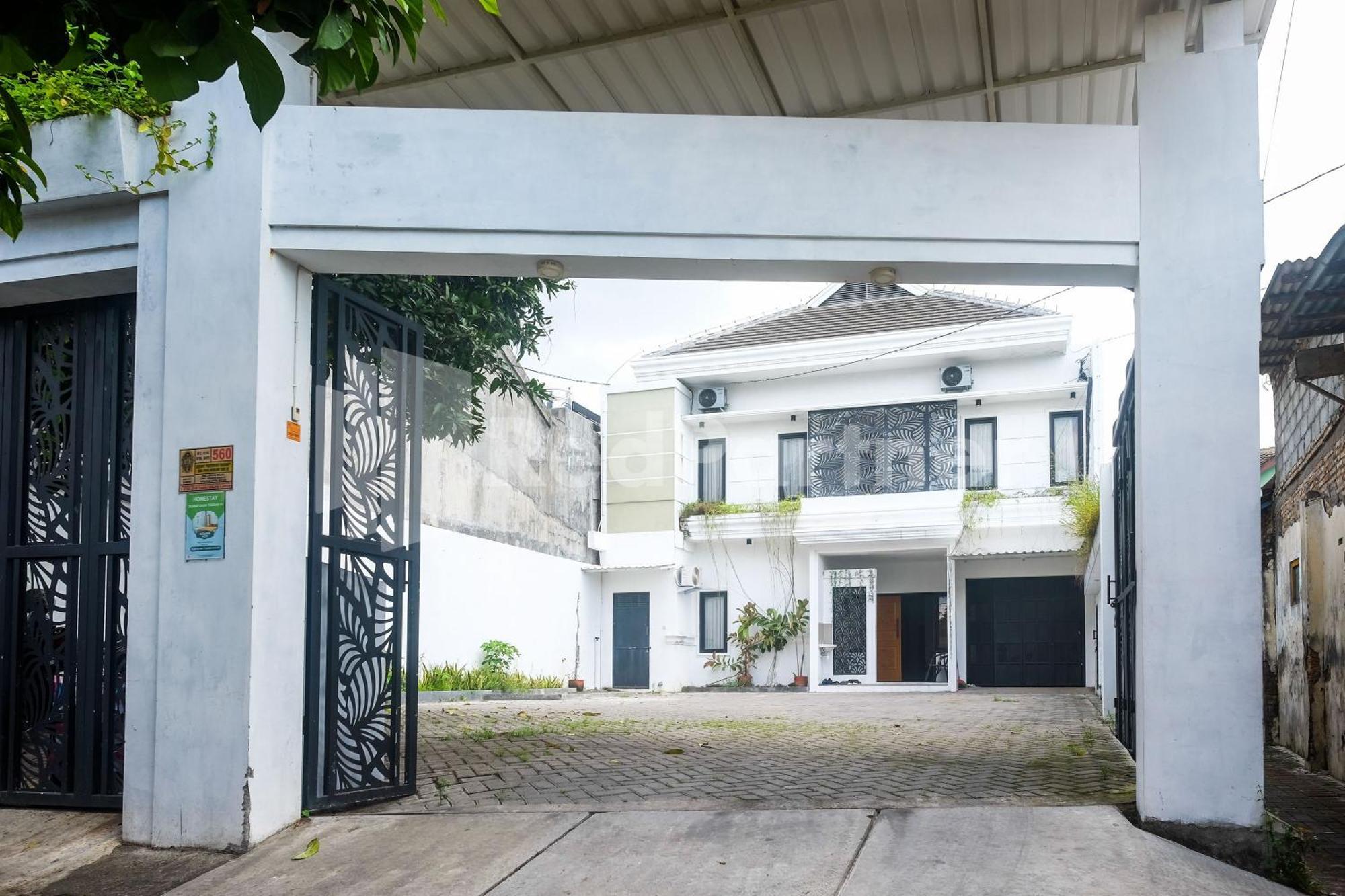 Rumah Daun Timoho Yogyakarta Redpartner Exterior foto